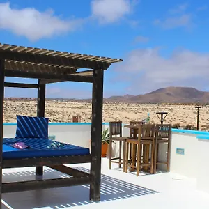 https://privilege-bay-villa-eesha.in-canary-islands.com