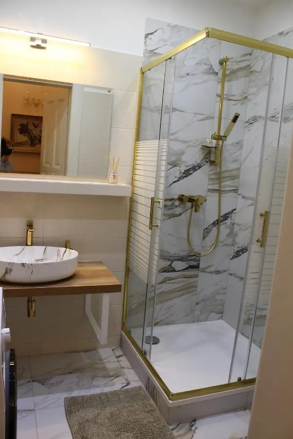 Stunning Charles Bridge Apartment  Prag